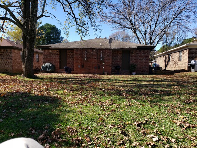 436 Helen St in Conway, AR - Building Photo - Building Photo