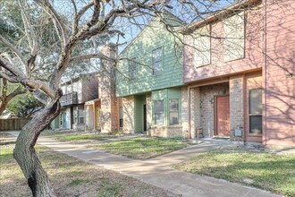 2713 St Joseph St in Corpus Christi, TX - Building Photo - Building Photo