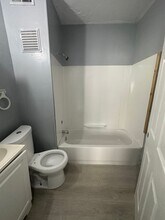 11414 Fairport Ave in Cleveland, OH - Building Photo - Building Photo