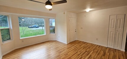 5623 Delia Ln SW in Port Orchard, WA - Building Photo - Building Photo