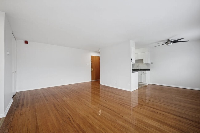 259 E 28th St, Unit 1B