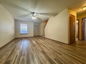 4202 SW Chapelstone Ave in Bentonville, AR - Building Photo - Building Photo