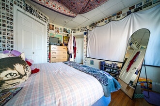 826 Huntington Ave, Unit 3 in Boston, MA - Foto de edificio - Building Photo