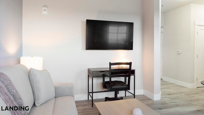 2720 S Federal Blvd, Unit 3-12 in Denver, CO - Building Photo - Building Photo