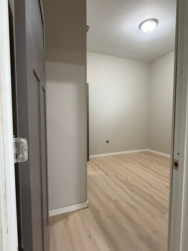 22 N Pulaski Rd in Chicago, IL - Building Photo - Building Photo