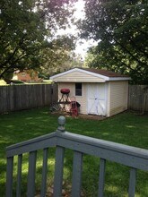 2303 Carlisle Dr in Champaign, IL - Building Photo - Building Photo