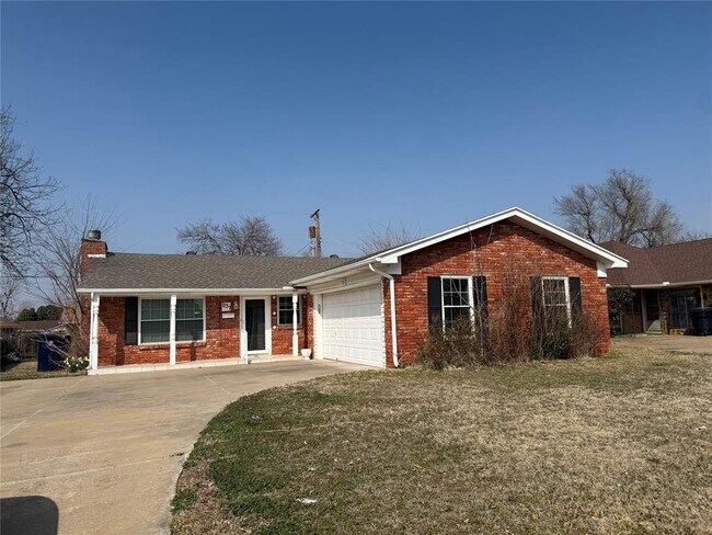 1137 NW 104th St in Oklahoma City, OK - Foto de edificio - Building Photo