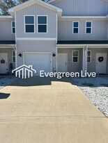 9857 McLuvin Rd in Pensacola, FL - Building Photo