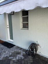 2300 NE 11th Ave in Wilton Manors, FL - Building Photo - Building Photo