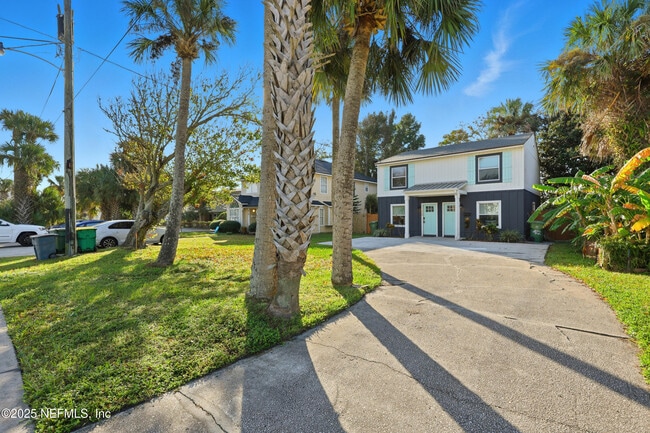 420 3rd St S in Jacksonville Beach, FL - Building Photo - Building Photo
