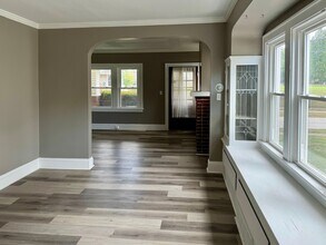 4748 E 94th St in Garfield Heights, OH - Building Photo - Building Photo