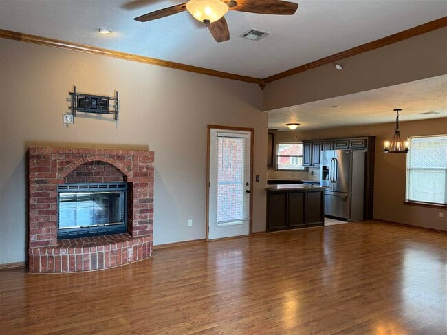 1506 SW 69th St in Lawton, OK - Foto de edificio - Building Photo