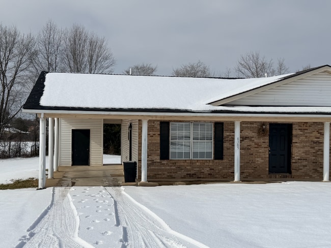 8385 Shell Ln NW in Ramsey, IN - Foto de edificio - Building Photo