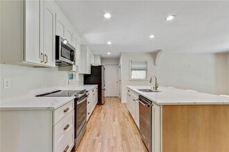 2906 Arrow Creek Dr in Atlanta, GA - Building Photo - Building Photo