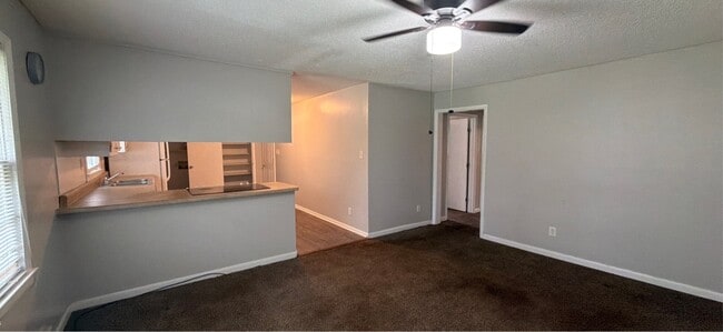 2721 Clayton Dr NW in Huntsville, AL - Building Photo - Building Photo