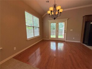 108 Granada St in Fayetteville, AR - Building Photo - Building Photo