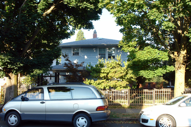 3105 29th Ave in Portland, OR - Building Photo - Building Photo