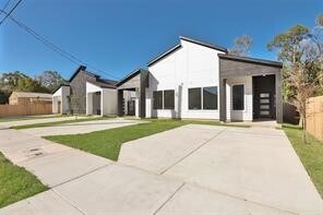 8137 Cabot St in Houston, TX - Building Photo