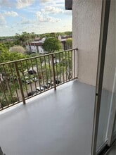 15231 SW 80th St in Miami, FL - Building Photo - Building Photo