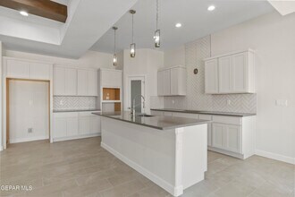 360 Playa Vis St in Horizon City, TX - Building Photo - Building Photo