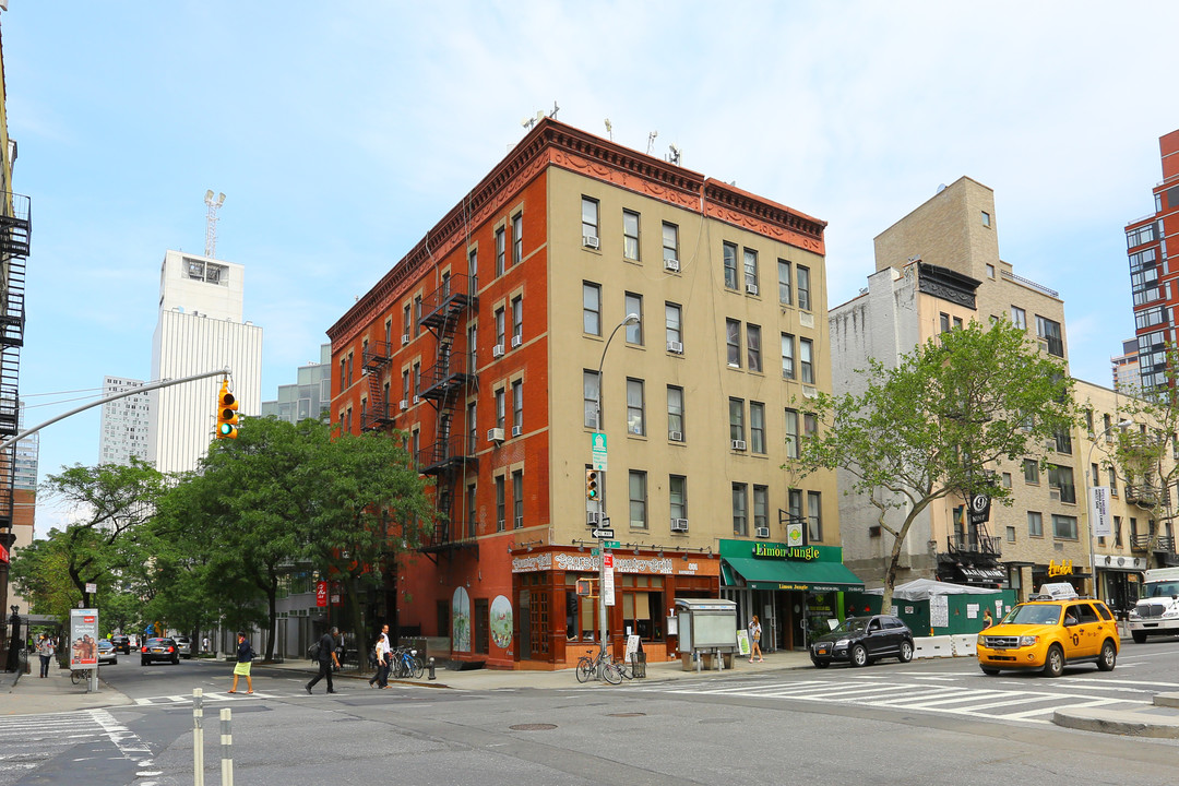 801-803 Ninth Ave in New York, NY - Building Photo