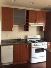 7208 N Wolcott Ave in Chicago, IL - Building Photo - Building Photo