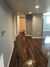207 John St, Unit Apt. C in Jefferson City, MO - Building Photo - Building Photo