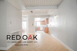 915 Paseo Grande, Unit 9 in Corona, CA - Building Photo