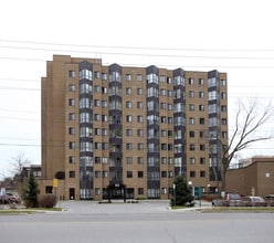 St. Luke's Lodge in Markham, ON - Building Photo - Building Photo