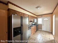 4007 Bancroft Rd photo'