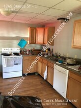 1745 Briggs St in Stevens Point, WI - Building Photo - Building Photo