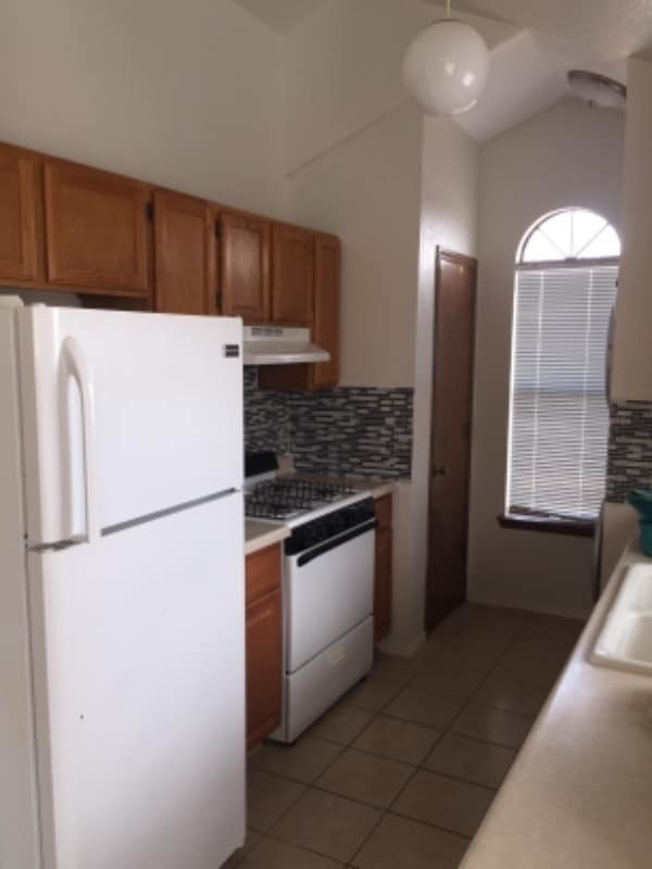 1567 Greg Powers Dr in El Paso, TX - Building Photo - Building Photo