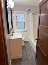 320 Rosslyn Ave in Columbus, OH - Foto de edificio - Building Photo