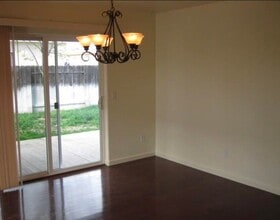 491 Margetts Ave in Templeton, CA - Building Photo - Building Photo