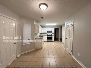 3129 Far Emerald Land in Union City, GA - Building Photo - Building Photo