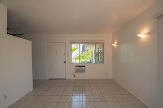 6260 Colfax Ave, Unit 02 in Los Angeles, CA - Building Photo - Building Photo