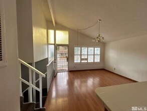 306 E Quail St in Sparks, NV - Building Photo - Building Photo
