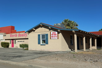 1701-1723 N Village Dr in Tucson, AZ - Building Photo - Building Photo