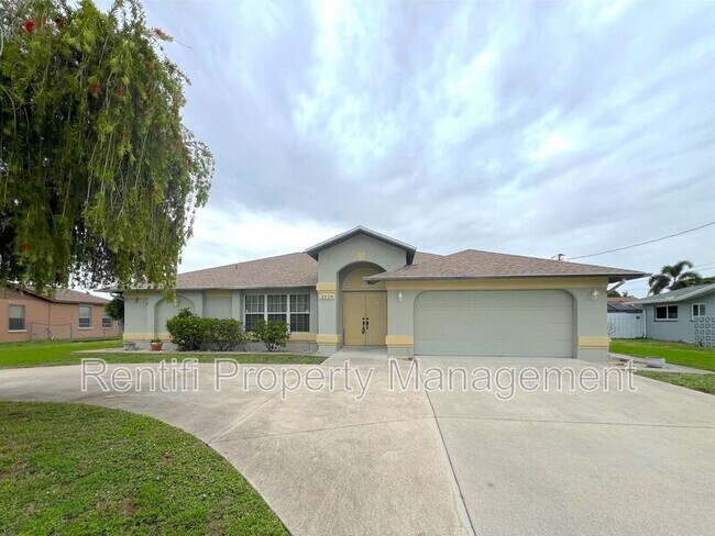 property at 3529 SE 5th Ave