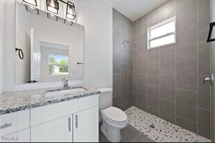 1025 Meadow Rd in Lehigh Acres, FL - Building Photo