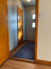 7159 S Sacramento Ave, Unit 2 Fl in Chicago, IL - Building Photo - Building Photo
