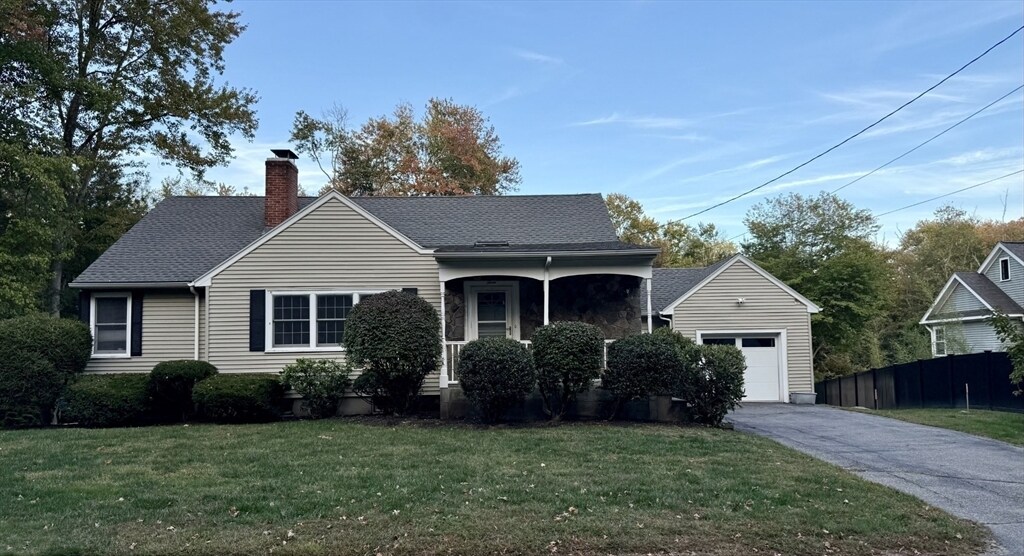 3 Alaska Ave in Bedford, MA - Building Photo