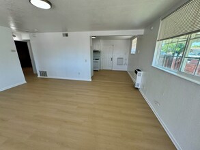639 Carpino Ave in Pittsburg, CA - Building Photo - Building Photo