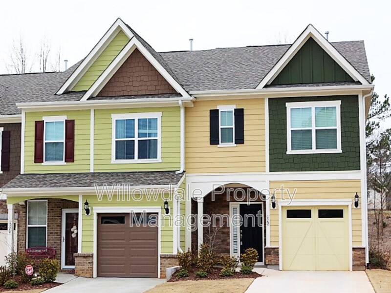 122 Ransomwood Dr in Apex, NC - Building Photo