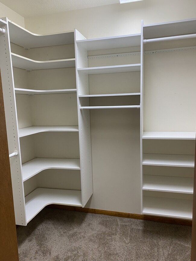 3516 W Wackerly St in Midland, MI - Building Photo - Building Photo