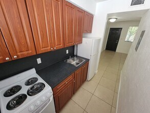 421 SW 6th St in Miami, FL - Building Photo - Building Photo