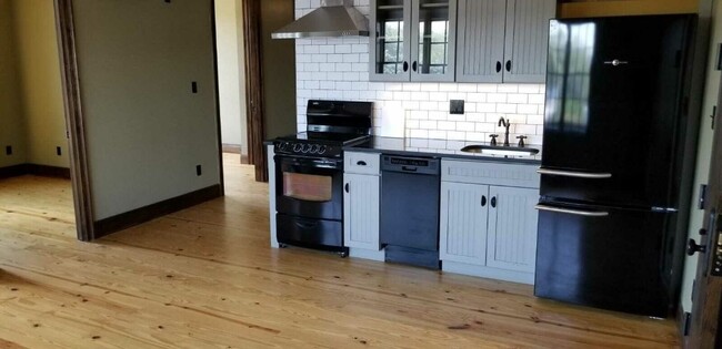 property at 45 Newel St