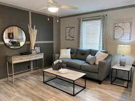 1176 Ironstone Ln in Mt. Pleasant, MI - Building Photo