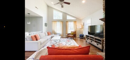 17 Country Spring Dr in Asheville, NC - Building Photo - Building Photo