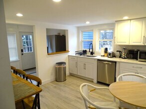 18 Pleasant St, Unit ID1271287P in Wayland, MA - Building Photo - Building Photo